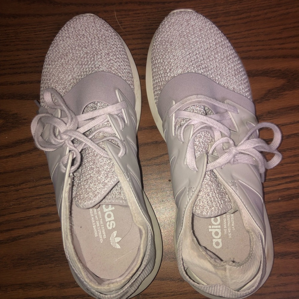 Adidas Tennis Shoes Size 8